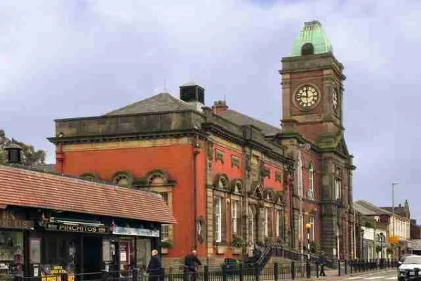emergency electrician oldham royton oldham
