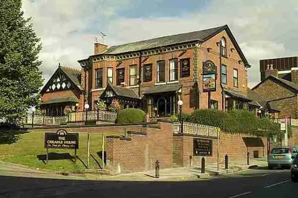 emergency electrician stockport