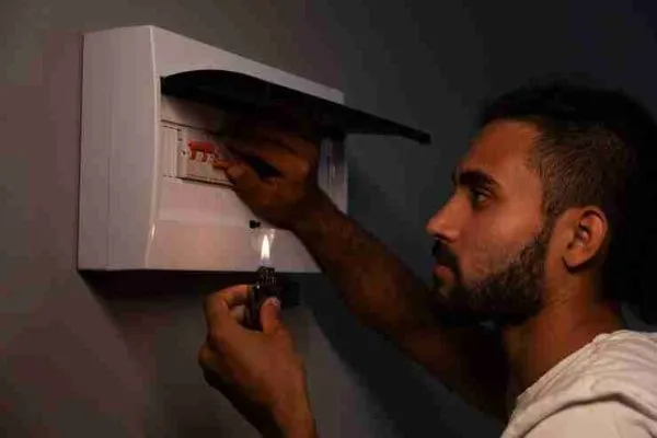 emergency electrician